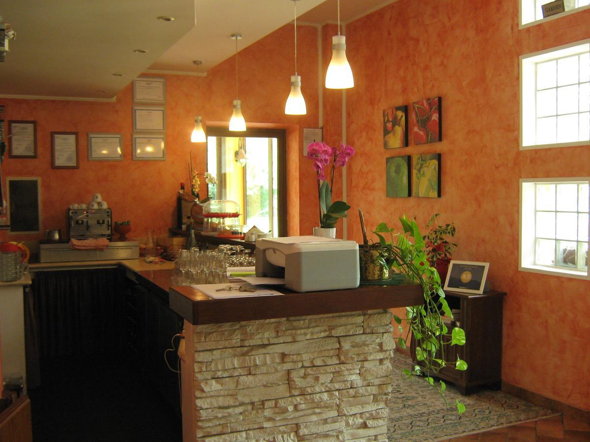 B & B Oasi Rosciano  Exterior photo